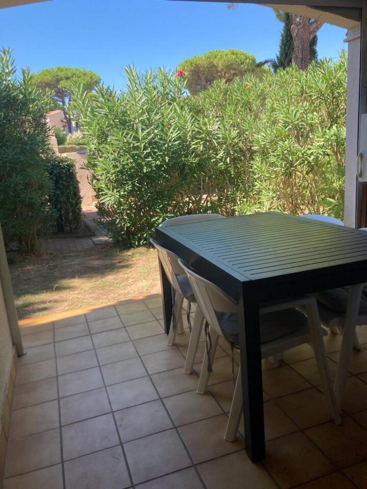 Appartement 4/6 Personnes Plain Pied - 5Min Plage - Piscine En Face Agde Extérieur photo